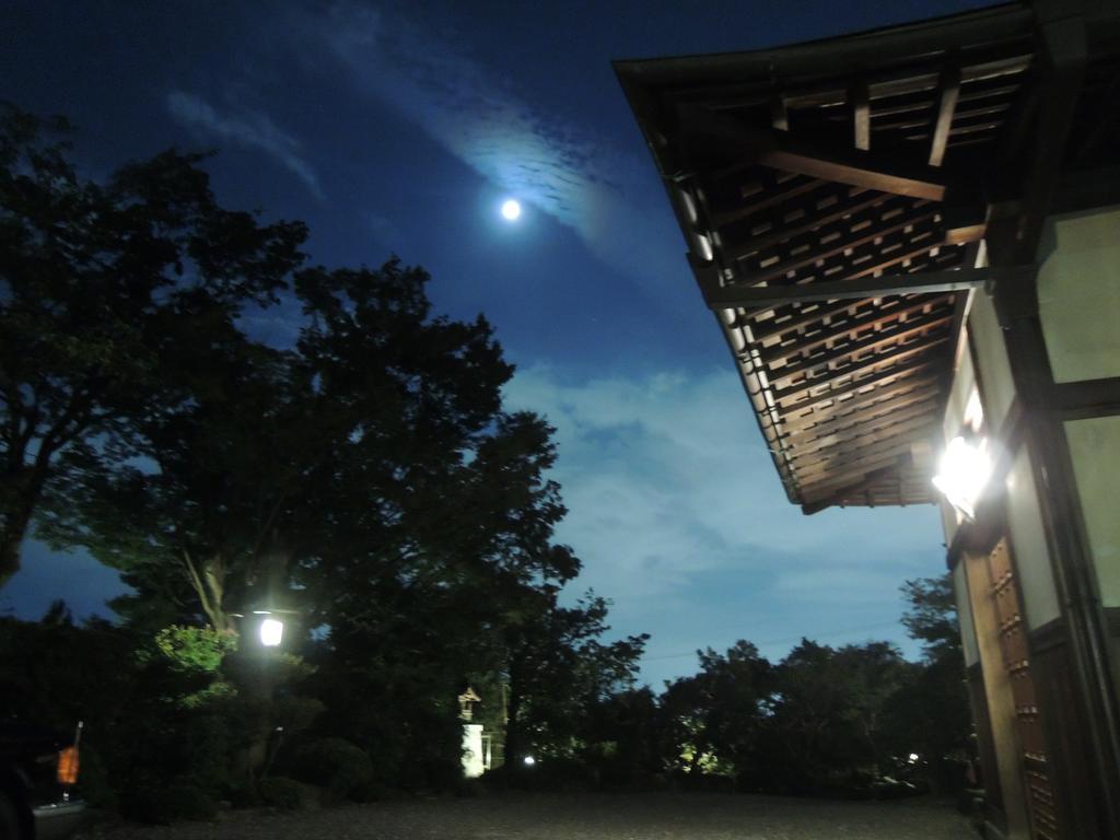 Ryokan Inn Yoshida-Sanso Кіото Екстер'єр фото